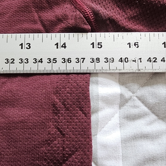 Lululemon Swiftly Tech Long Sleeve Crew Plum / Black - Picture 5 of 6